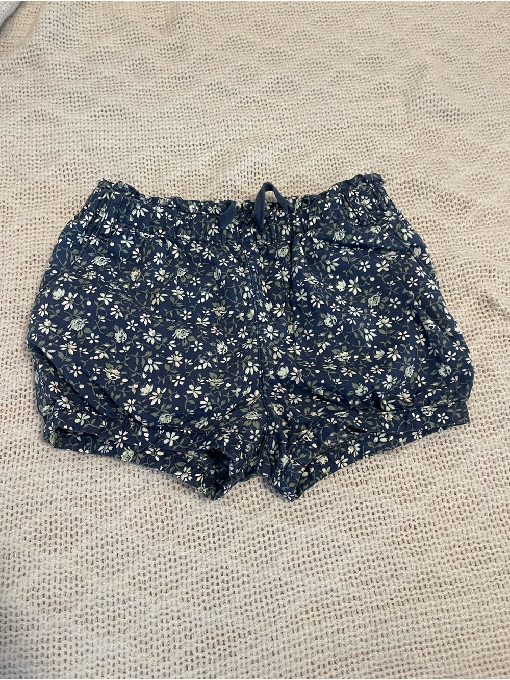 GAP Navy Floral Drawstring Shorts with White and Pale Green Accents